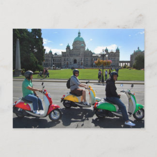 Scooter in Victoria Postcard Postkarte