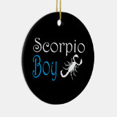 Scorpio-Junge Keramik Ornament (Rechts)