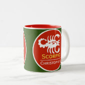 Scorpio Zodiac Star Sign mit dem Namen des Eigentü Zweifarbige Tasse (VorderseiteRechts)