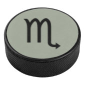 Scorpio Zodiac Symbol Standard von Kenneth Yoncich Eishockey Puck (3/4)