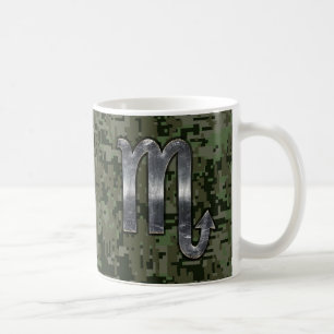 Scorpio Zodiac Symbol Woodland Digitale Camouflage Kaffeetasse