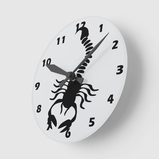 Scorpion Design Runde Wanduhr (Winkel)