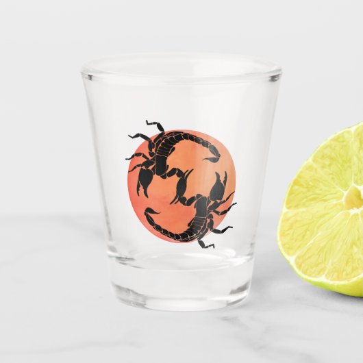 Scorpion Tribal Graphic Design Schnapsglas (Vorderseite)