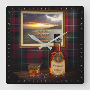 Scotch Whisky Clock mit/aus Text und Bild Quadratische Wanduhr
