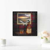 Scotch Whisky Clock mit/aus Text und Bild Quadratische Wanduhr (Zuhause)