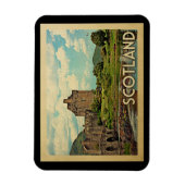 Scotland Castle Vintage Travel Magnet (Vertikal)