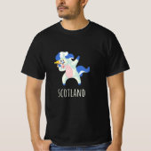 Scotland Flag Dabbing Unicorn T-Shirt (Vorderseite)