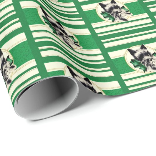Scottie Dog, Scottish Terrier auf grüner Geschenkv Geschenkpapier (Rolleneckpunkt)