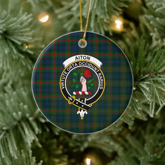 Scottish Clan Aiton Tartan und Wappen Keramik Ornament (Baum)