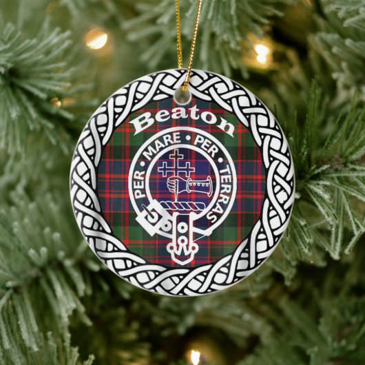 Scottish Clan Beaton Tartan und Wappen Keramik Ornament (Baum)