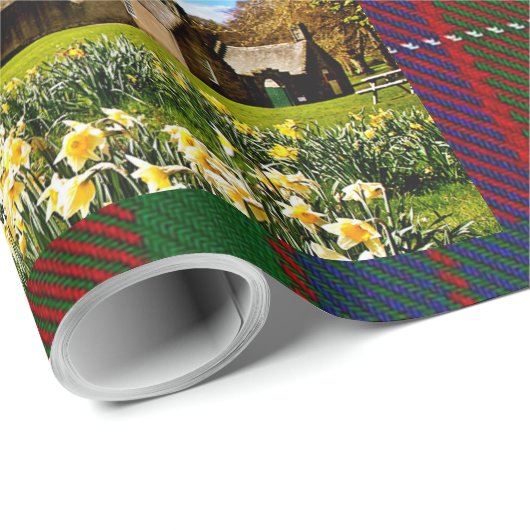 Scottish Clan Fraser Castle Tartan Wrapping Paper Geschenkpapier (Rolleneckpunkt)