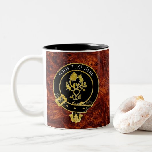 Scottish Clan Wappen Rose Thistle Burl Pattern Zweifarbige Tasse (Mit Donut)