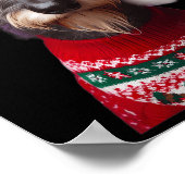 Scottish Deerhound Dog mit Weihnachtsmannmütze Wei Poster (Ecke)