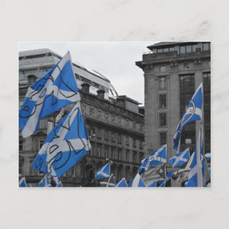 Scottish Flags Fly Proudly in Glasgow Postkarte