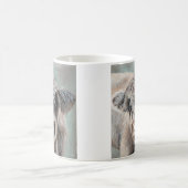 Scottish Highland Cow on Green Kaffeetasse (Mittel)