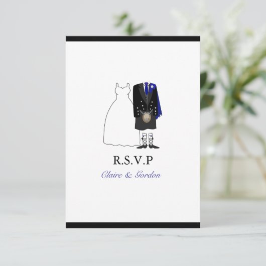 Scottish Kilt Bride & Groom Wedding RSVP - Blue (Stehend Vorderseite)