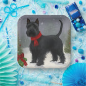 Scottish Terrier Dog in Snow Christmas Pappteller (Party)