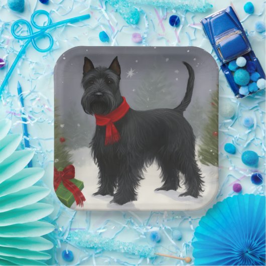 Scottish Terrier Dog in Snow Christmas Pappteller (Party)