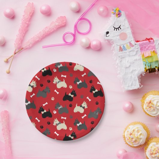 Scottish Terrier Paws and Bones Red Pappteller (Party)