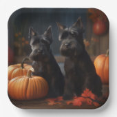 Scottish Terrier Puppy Autumn Delight Pumpkin Pappteller (Vorderseite)