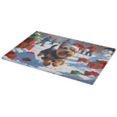 Scottish Terrier Running Snow mit Weihnachtshut Schneidebrett (Ecke)