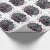 Scottish Terrier über Tartan Geschenkpapier (Ecke)