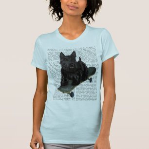 Scottish Terrier und Skateboard T-Shirt