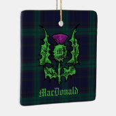 Scottish Thistle auf Dark Tartan Individuelle Name Keramikornament (Rechts)