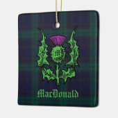 Scottish Thistle auf Dark Tartan Individuelle Name Keramikornament (Links)