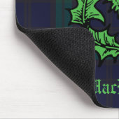 Scottish Thistle auf Dark Tartan Individuelle Name Mousepad (Ecke)