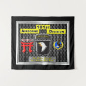 "Screaming Eagles" 101. Im Flugzeug Division Wandteppich (Vorderseite (Horizontal))