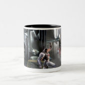 Screenshot: Cyborg vs Nightwing Zweifarbige Tasse (Mittel)