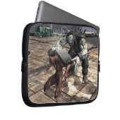 Screenshot: Flash vs Grundy 2 Laptopschutzhülle (Vorne Rechts)