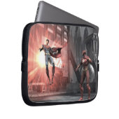Screenshot: Superman vs Flash Laptopschutzhülle (Vorne Rechts)