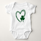 Scribble Heart mit Kleeblatt Saint Patrick's Day Baby Strampler (Vorderseite)