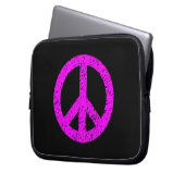 Scribble Stenciled Peace Symbol - Magenta auf Blk Laptopschutzhülle (Vorderseite Links)