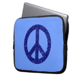 Scribble Stenciled Peace Symbol - Shades of Blue Laptopschutzhülle (Vorderseite Links)