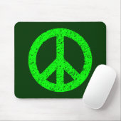 Scribble Stenciled Peace Symbol - Shades of Green Mousepad (Mit Mouse)