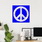 Scribble Stenciled Peace Symbol - White on Blue Poster (Heimbüro)