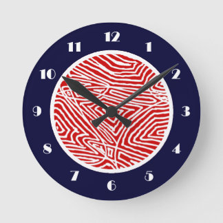Scribbleprint Rot Runde Wanduhr