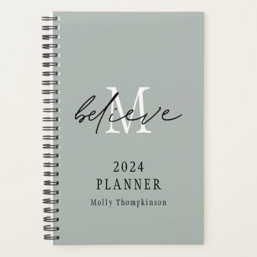 Script 2024 Name Monogram Initial Sage Planer (Vorderseite)