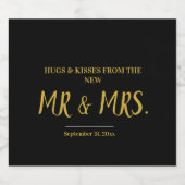Script Black and Gold Elegant Mr & Mrs. Wedding Alkoholflaschenetikett (Einzelnes Label)