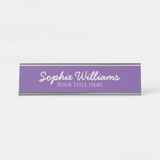 Script Bold White Schriftartes auf Lila Schreibtischnamensplakette (Vorderseite )