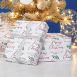 Script Calligrafie Merry Christmas Familienname Geschenkpapier<br><div class="desc">Skriptkalligrafie Frohe Weihnachtsfamilie Name Wrapping Paper</div>