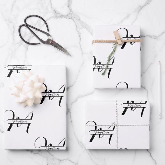 Script Calligraphy Black & White Mit Monogramm Nam Geschenkpapier Set (Vorderseite)