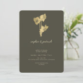 Script Calligraphy Daffodil Gold Minimal Wedding Einladung (Stehend Vorderseite)