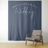 Script Dusty Navy Blue Wedding Foto Hintergrund Wandteppich (Beispiel)