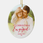 Script First Christmas Verlobt Holiday Foto Keramikornament (Rechts)