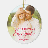Script First Christmas Verlobt Holiday Foto Keramikornament (Links)