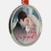 Script First Christmas Verlobt Holiday Foto Ornament Aus Metall (Rechts)